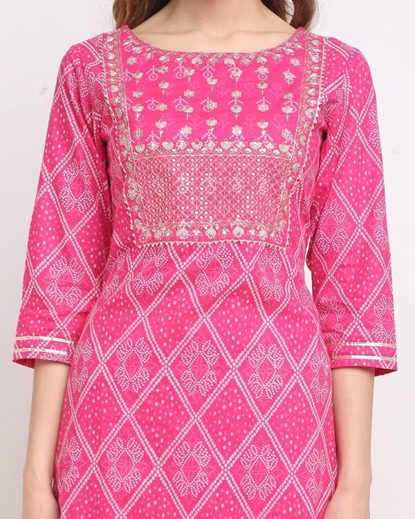 Women's Pink And White Pure Cotton Floral Embroidered Kurta Set With Dupatta